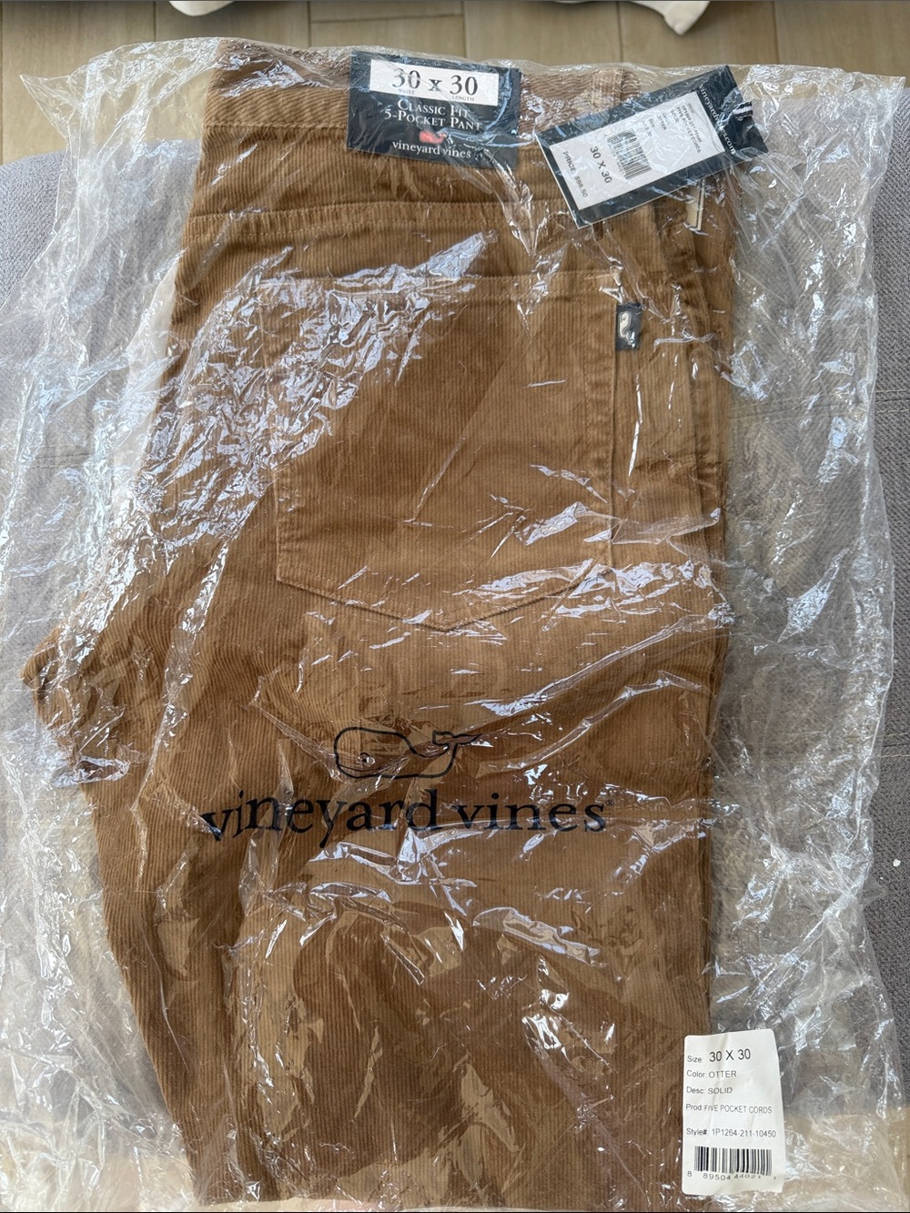 Vineyard Vines Men’s Corduroy Pants in Camel Brown